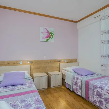 Ferienhaus Bungalow Prendivoj