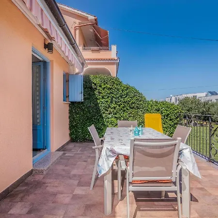 Ferienhaus Bungalow Prendivoj Malinska